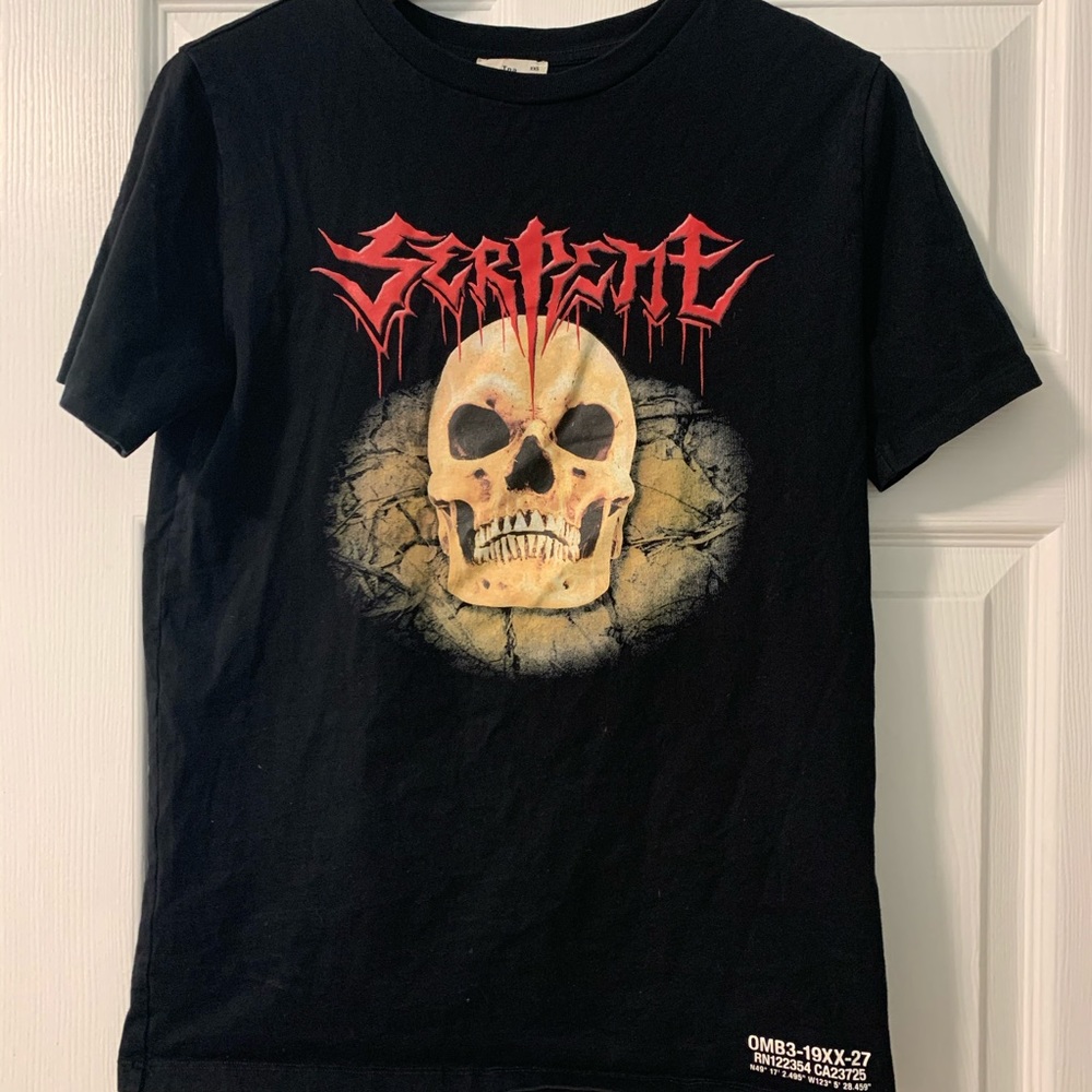 Aritzia TNA t shirt